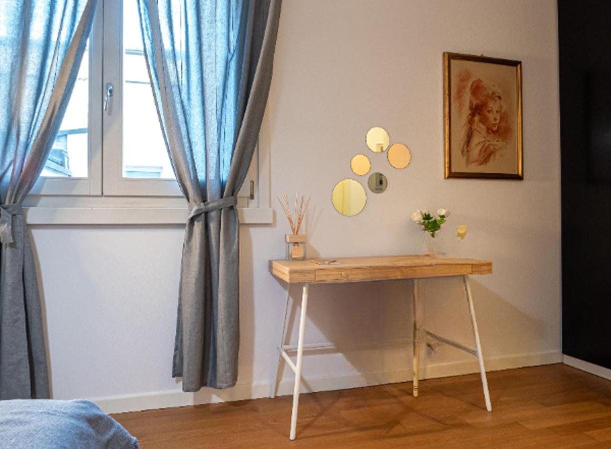 Maison Blanche: Appartamento Elegante Con Parcheggio Privato Мантуя Экстерьер фото